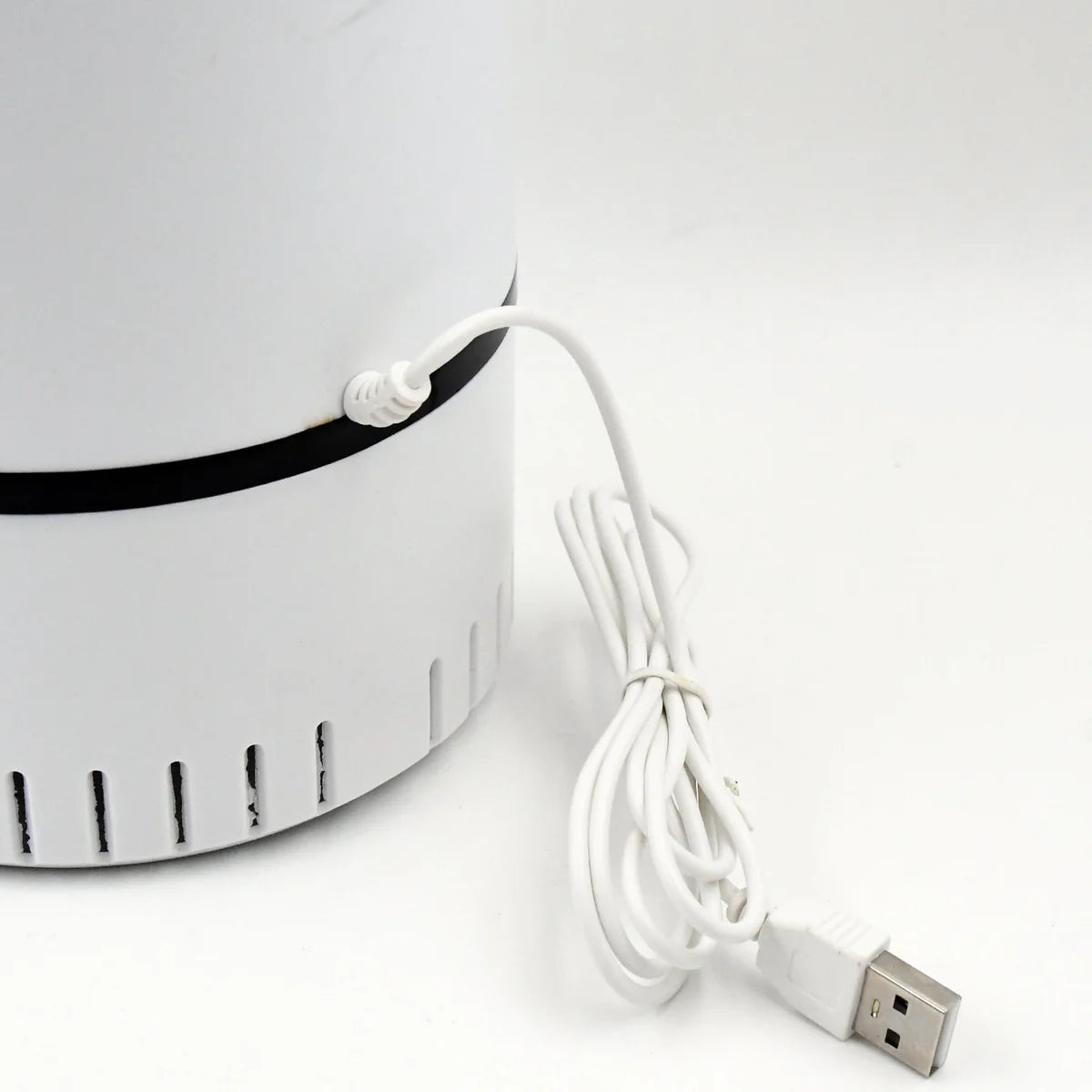 BuzzAway Pro - USB Mosquito Killer Lamp